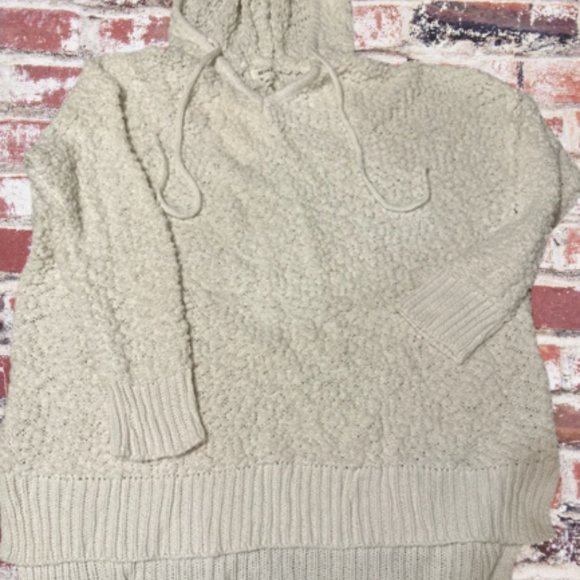 Off White Popcorn Sweater with Hood   T63020ML  NWT Boutique - Picture 5 of 11